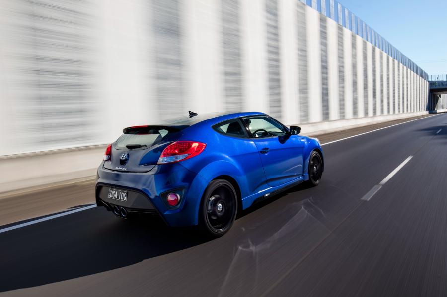  Hyundai Veloster Street Turbo 2016 года  (AU) (фото 6 из 23)